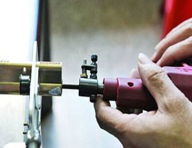 源汇24小时上门开锁公司