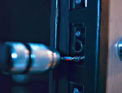 源汇24小时上门开锁公司